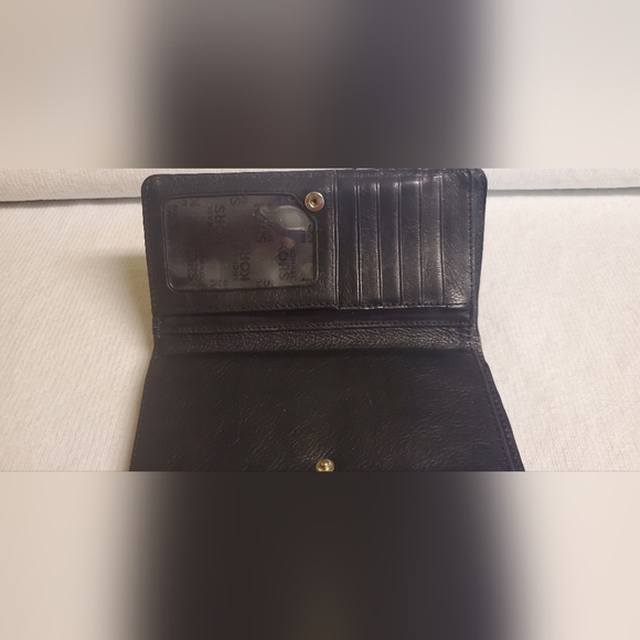 Michael Kors Black Leather Shoulder Bag And Wallet With Silver Accents - Picture 4 of 8